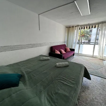 On The Wave1 Apartment *